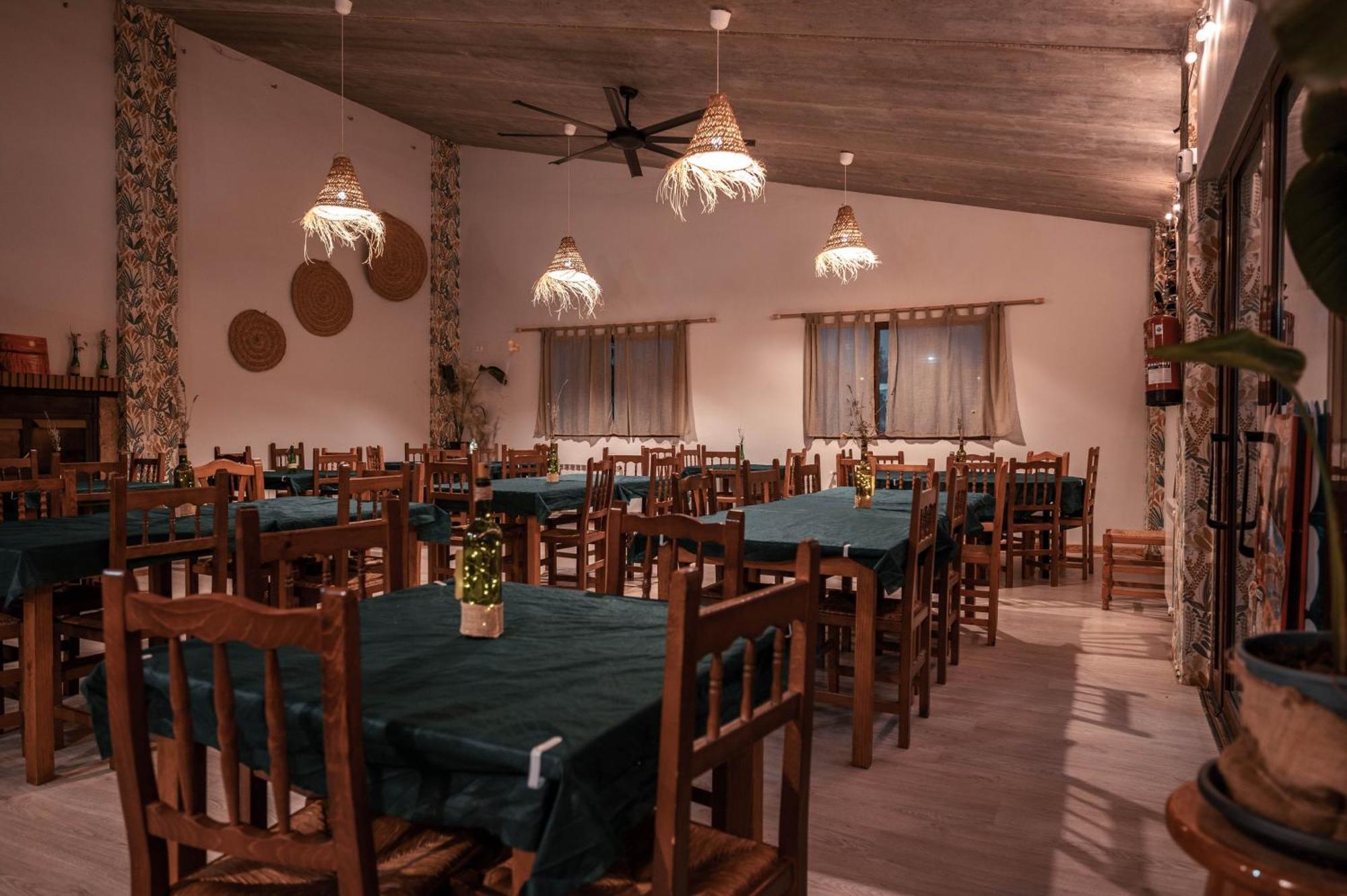 Slow Life Camping Venta Del Moro Kültér fotó