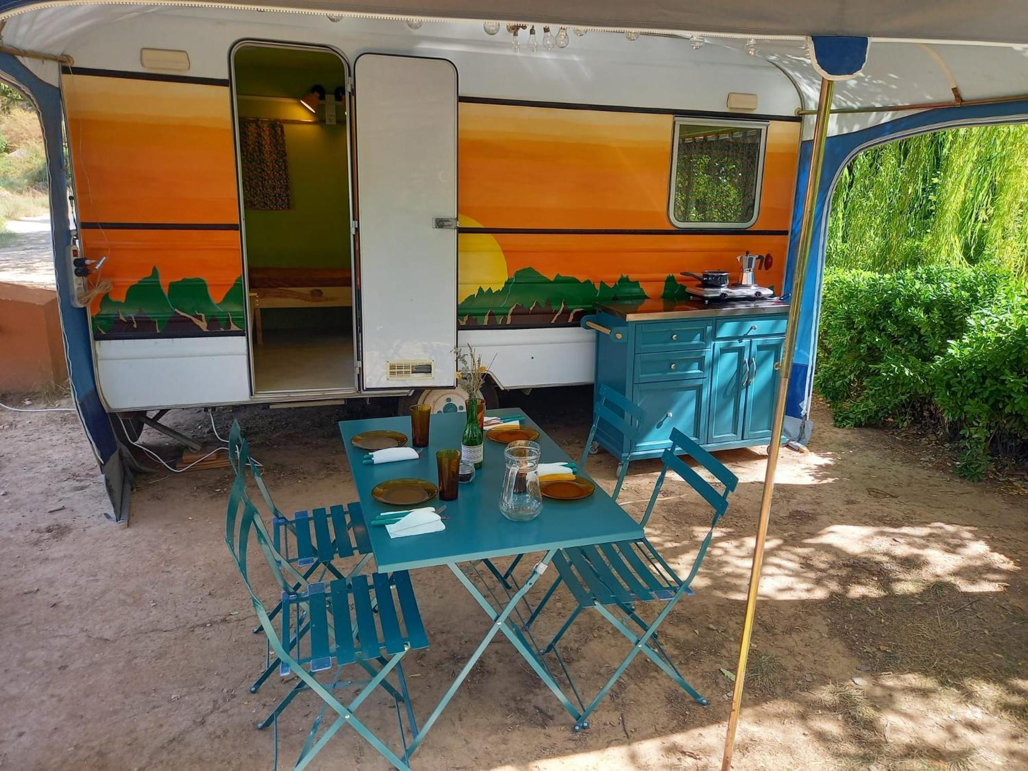Slow Life Camping Venta Del Moro Kültér fotó